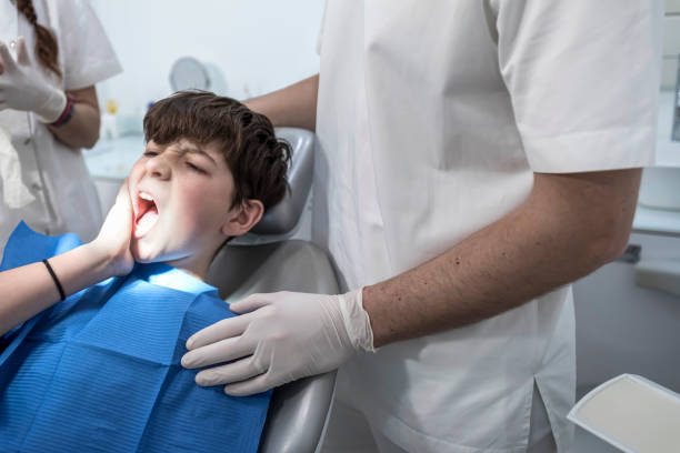 Best Emergency Tooth Extraction in Frankton, IN